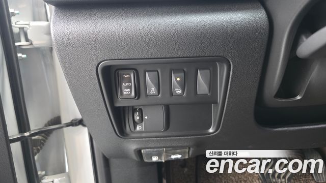 Renault Korea QM6 Diesel 4WD RE 2017 — фото 18