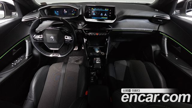 Peugeot e-2008 (II) EV GT 2023 — фото 7