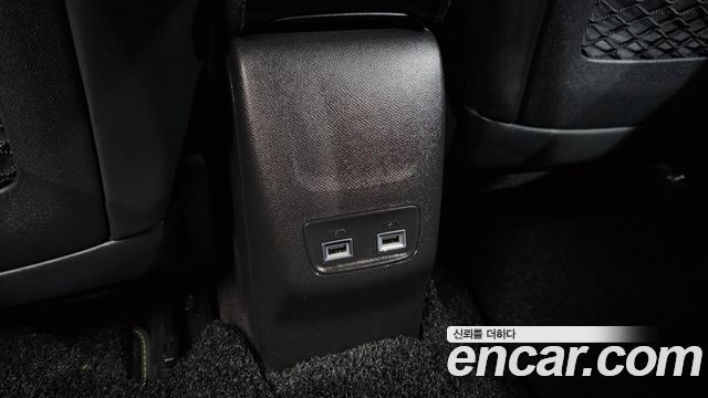Peugeot e-2008 (II) EV GT 2023 — фото 34