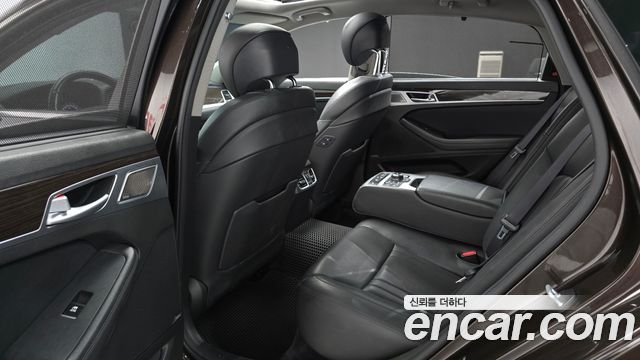 Genesis G80 3.3 GDI AWD Premium Luxury 2018 — фото 11