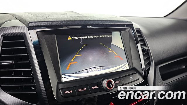 KG Mobility (SsangYong) Tivoli LX 2WD 2017 — фото 15