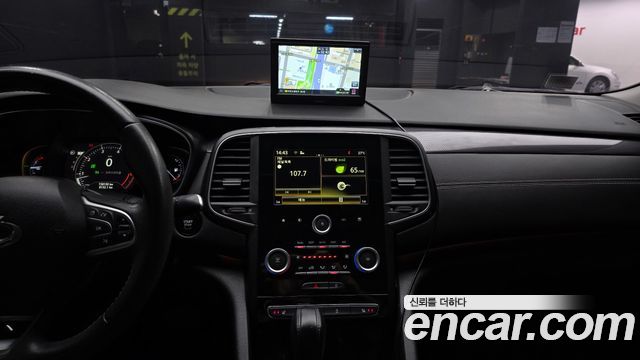 Renault Korea SM6 2.0 GDe LE 2016 — фото 14