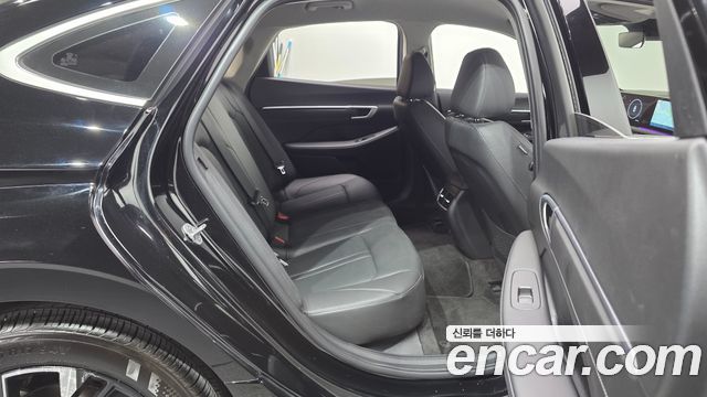 Hyundai Sonata The Edge (DN8) 2.0 Exclusive 2024 — фото 11