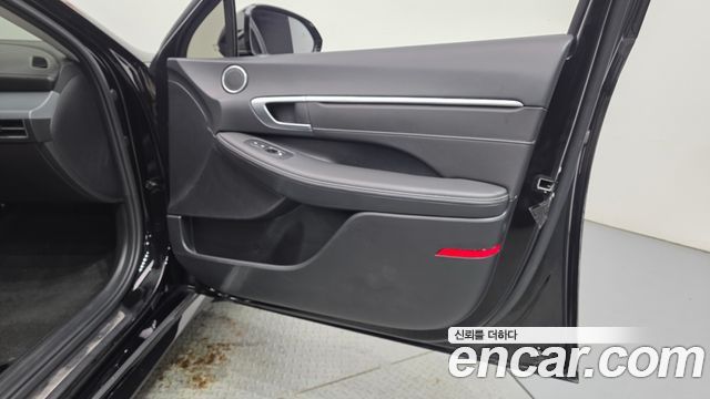 Hyundai Sonata The Edge (DN8) 2.0 Exclusive 2024 — фото 24