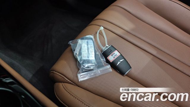 Genesis G80 (RG3) Gasoline 2.5 Turbo AWD 2023 — фото 40