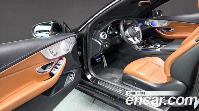 Mercedes-Benz C-Class (W205) C43 AMG 4MATIC Cabrioiet 2019 — фото 10
