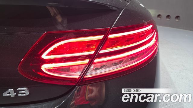 Mercedes-Benz C-Class (W205) C43 AMG 4MATIC Cabrioiet 2019 — фото 23