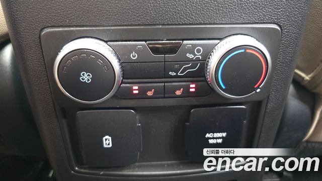 Ford Explorer (VI) 3.0 PHEV 2021 — фото 18