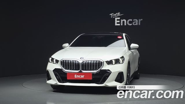 BMW 5 Series (G60) 530e M Sport 2024 — фото 3