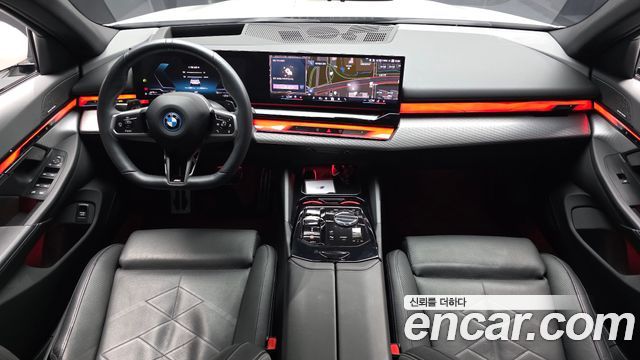 BMW 5 Series (G60) 530e M Sport 2024 — фото 7