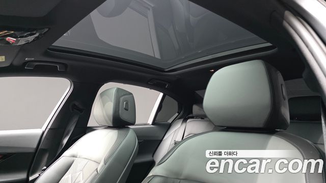 BMW 5 Series (G60) 530e M Sport 2024 — фото 16