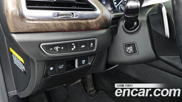 Genesis G90 3.3 T AWD Premium Luxury 2019 — фото 16