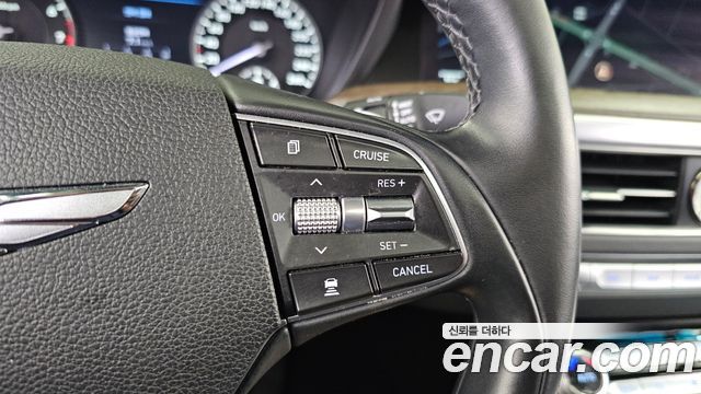 Genesis G90 3.3 T AWD Premium Luxury 2019 — фото 33