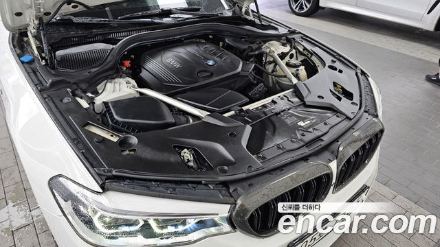 BMW 5 Series (G30) 520d xDrive M Sport Package Plus 2018 — фото 6