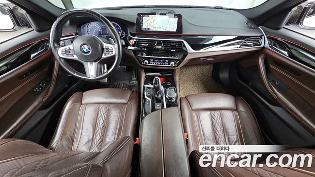 BMW 5 Series (G30) 520d xDrive M Sport Package Plus 2018 — фото 7