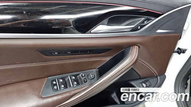 BMW 5 Series (G30) 520d xDrive M Sport Package Plus 2018 — фото 36