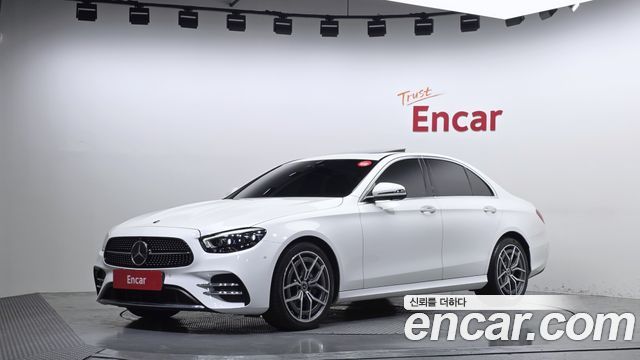 Mercedes-Benz E-Class (W213) E220d 4MATIC AMG Line