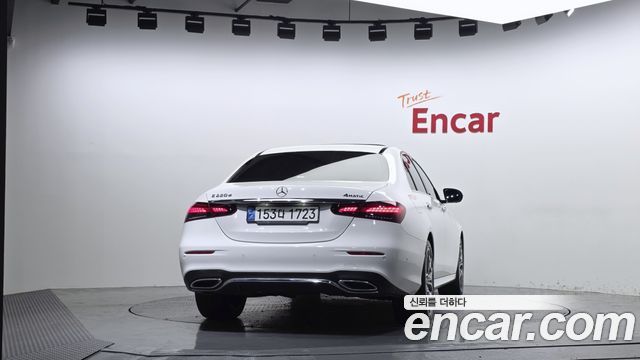 Mercedes-Benz E-Class (W213) E220d 4MATIC AMG Line 2021 — фото 4