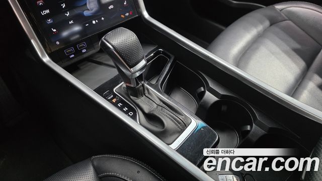 KG Mobility (SsangYong) Torres Gasoline 1.5 2WD T5 2023 — фото 9