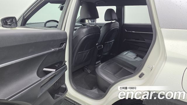 KG Mobility (SsangYong) Torres Gasoline 1.5 2WD T5 2023 — фото 12