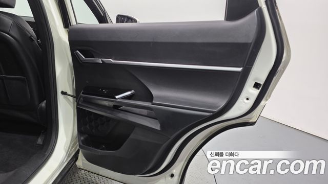 KG Mobility (SsangYong) Torres Gasoline 1.5 2WD T5 2023 — фото 25