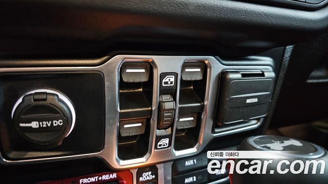 Jeep Wrangler (JL) 2.0 Rubicon Power Top 4Door 2024 — фото 18
