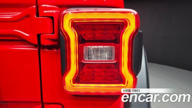 Jeep Wrangler (JL) 2.0 Rubicon Power Top 4Door 2024 — фото 23