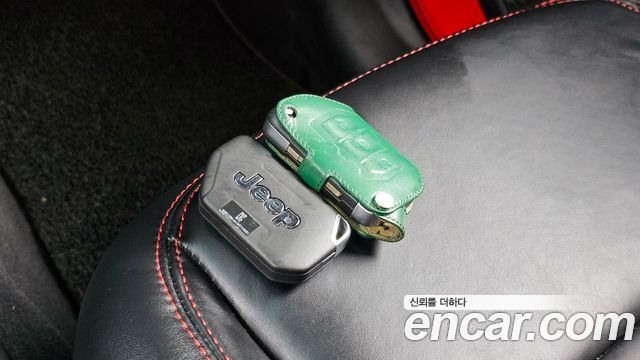 Jeep Wrangler (JL) 2.0 Rubicon Power Top 4Door 2024 — фото 30