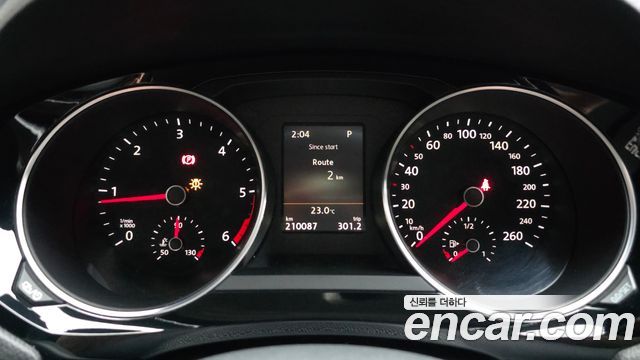Volkswagen Jetta 2.0 TDI BlueMotion Premium 6th 2015 — фото 8