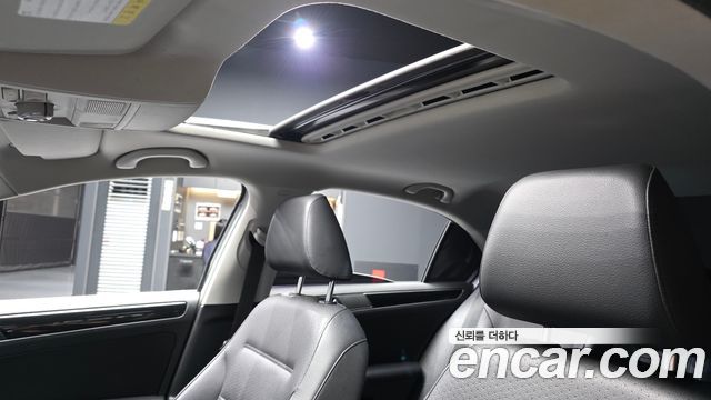 Volkswagen Jetta 2.0 TDI BlueMotion Premium 6th 2015 — фото 19