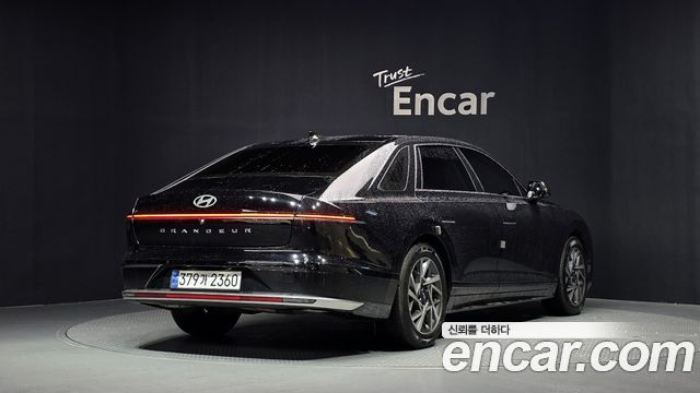 Hyundai Grandeur (GN7) 2,5 Gasoline 2WD Premium 2023 — фото 2