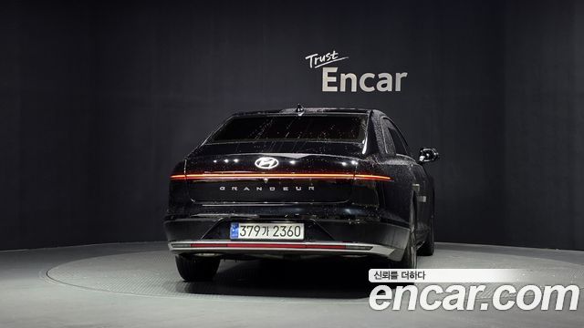 Hyundai Grandeur (GN7) 2,5 Gasoline 2WD Premium 2023 — фото 4