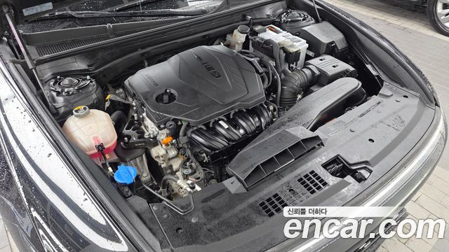 Hyundai Grandeur (GN7) 2,5 Gasoline 2WD Premium 2023 — фото 6