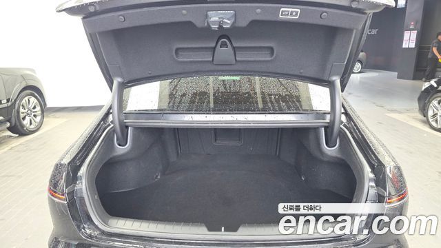 Hyundai Grandeur (GN7) 2,5 Gasoline 2WD Premium 2023 — фото 20