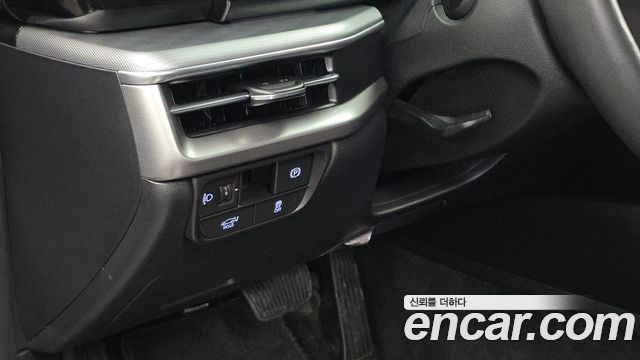 Hyundai Grandeur (GN7) 2,5 Gasoline 2WD Premium 2023 — фото 28