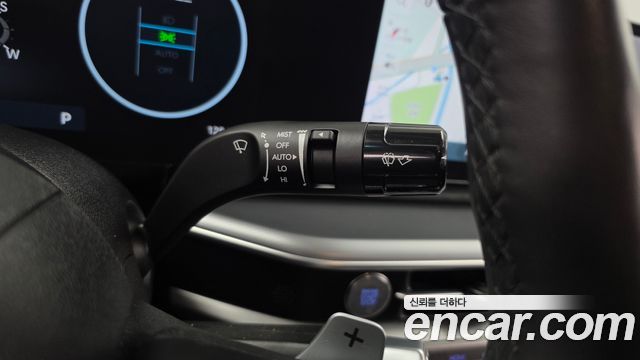 Hyundai Grandeur (GN7) 2,5 Gasoline 2WD Premium 2023 — фото 29