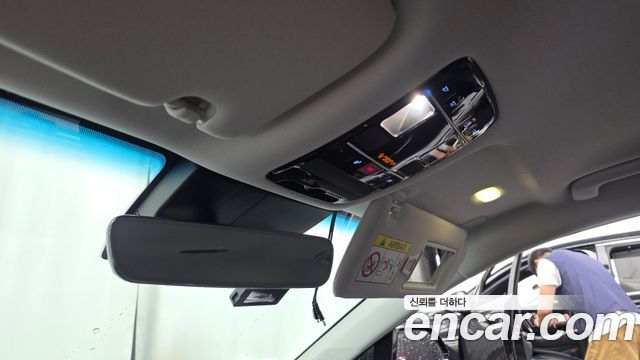 Hyundai Grandeur (GN7) 2,5 Gasoline 2WD Premium 2023 — фото 30