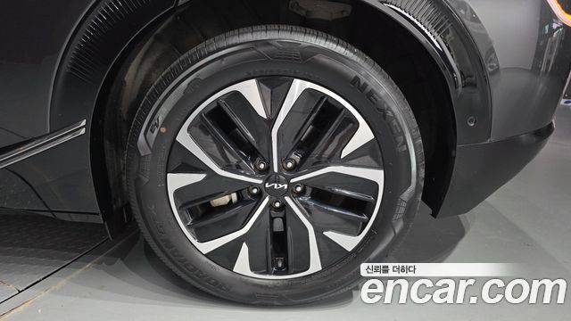 Kia EV6 Long Range 4WD Earth 2022 — фото 21
