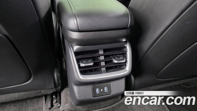 Hyundai Grandeur Hybrid (GN7) Premium 2023 — фото 18