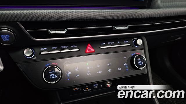Hyundai Sonata The Edge (DN8) 1.6 Turbo Exclusive 2024 — фото 21