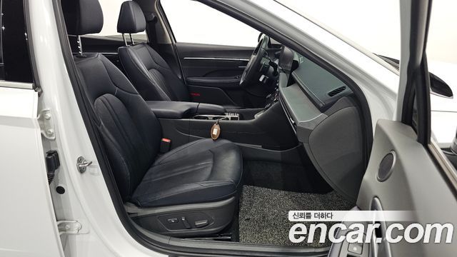 Hyundai Sonata The Edge (DN8) 1.6 Turbo Exclusive 2024 — фото 32