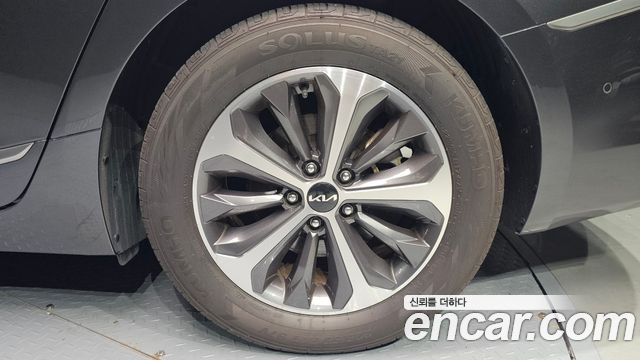 Kia K8 Hybrid Noblesse 2022 — фото 21
