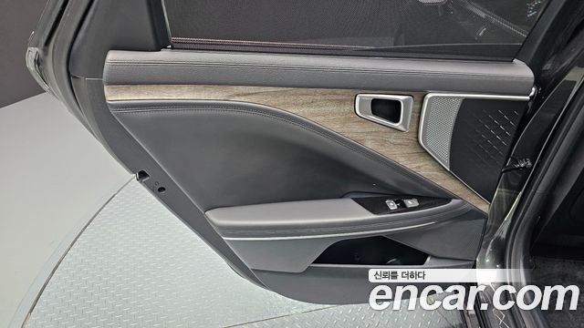 Kia K8 Hybrid Noblesse 2022 — фото 25