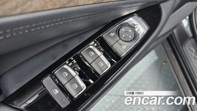 Kia K8 Hybrid Noblesse 2022 — фото 27