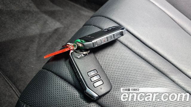 Kia K8 Hybrid Noblesse 2022 — фото 33