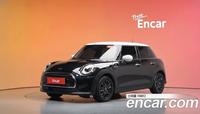 MINI Cooper 5Door Classic Third Generation