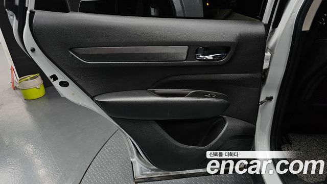 Renault Korea QM6 Diesel 2WD LE 2018 — фото 25