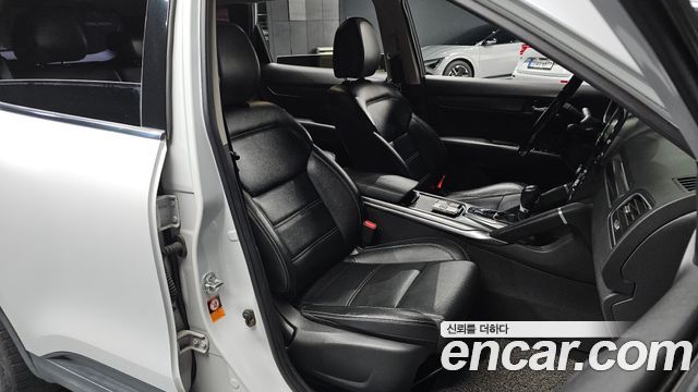 Renault Korea QM6 Diesel 2WD LE 2018 — фото 26