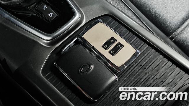 Renault Korea QM6 Diesel 2WD LE 2018 — фото 29