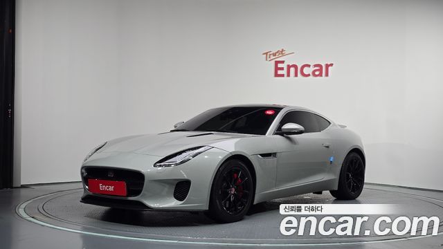 Jaguar F-TYPE P300 Coupe X152